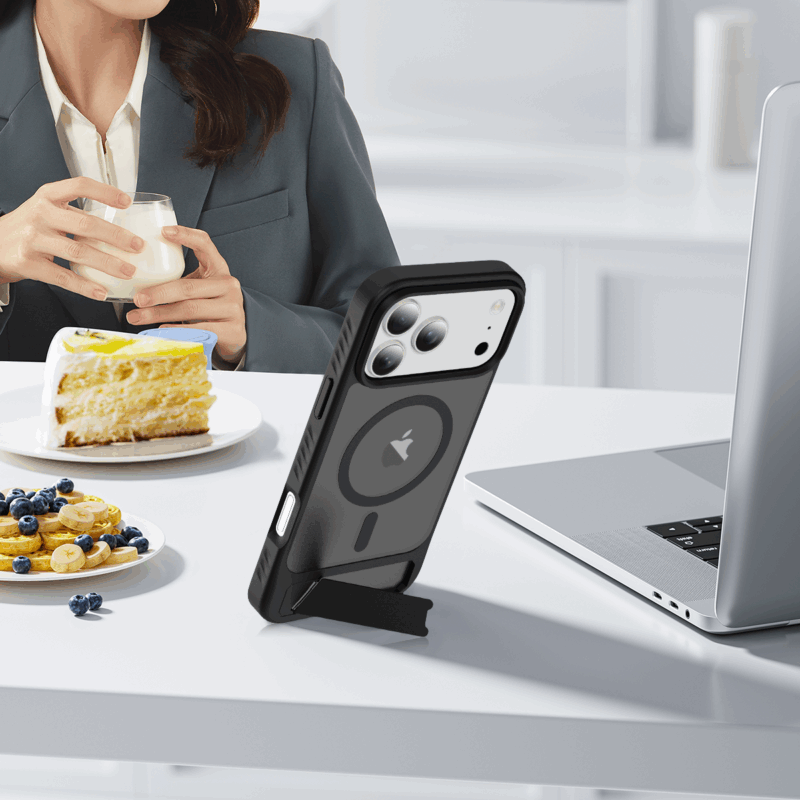 MagSafe® Compatible Obsidian Flex